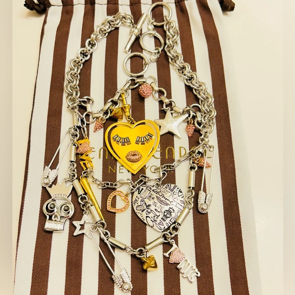 💰SOLD💰🔥NWOT🔥VERY RARE Henri Bendel Pretty Punk Statement Necklace - Picture 2 of 16